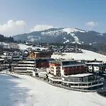 Kaiserblick 4 Sterne Superior Hotel 4*