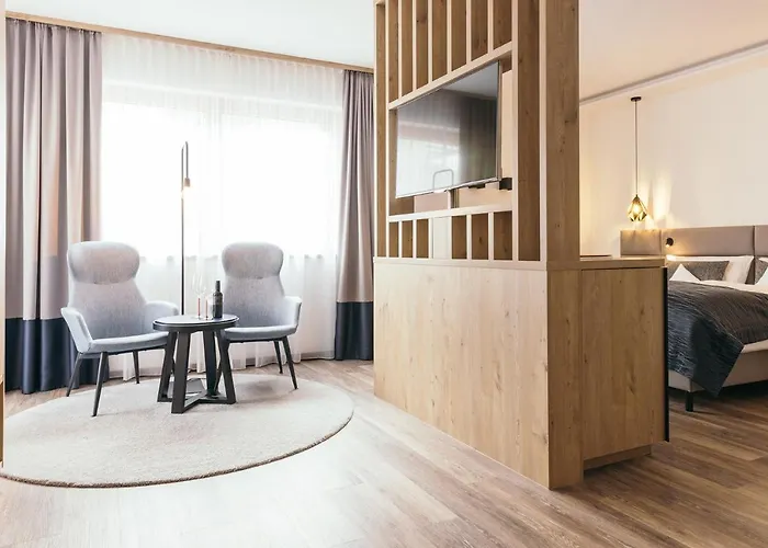 Kaiserblick 4 Sterne Superior Hotel 4*