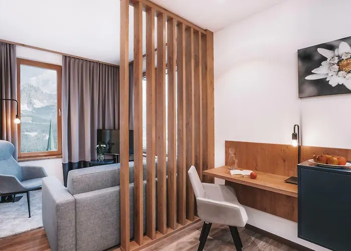 Kaiserblick 4 Sterne Superior Hotel 4*