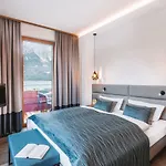 Kaiserblick 4 Sterne Superior Hotel 4*